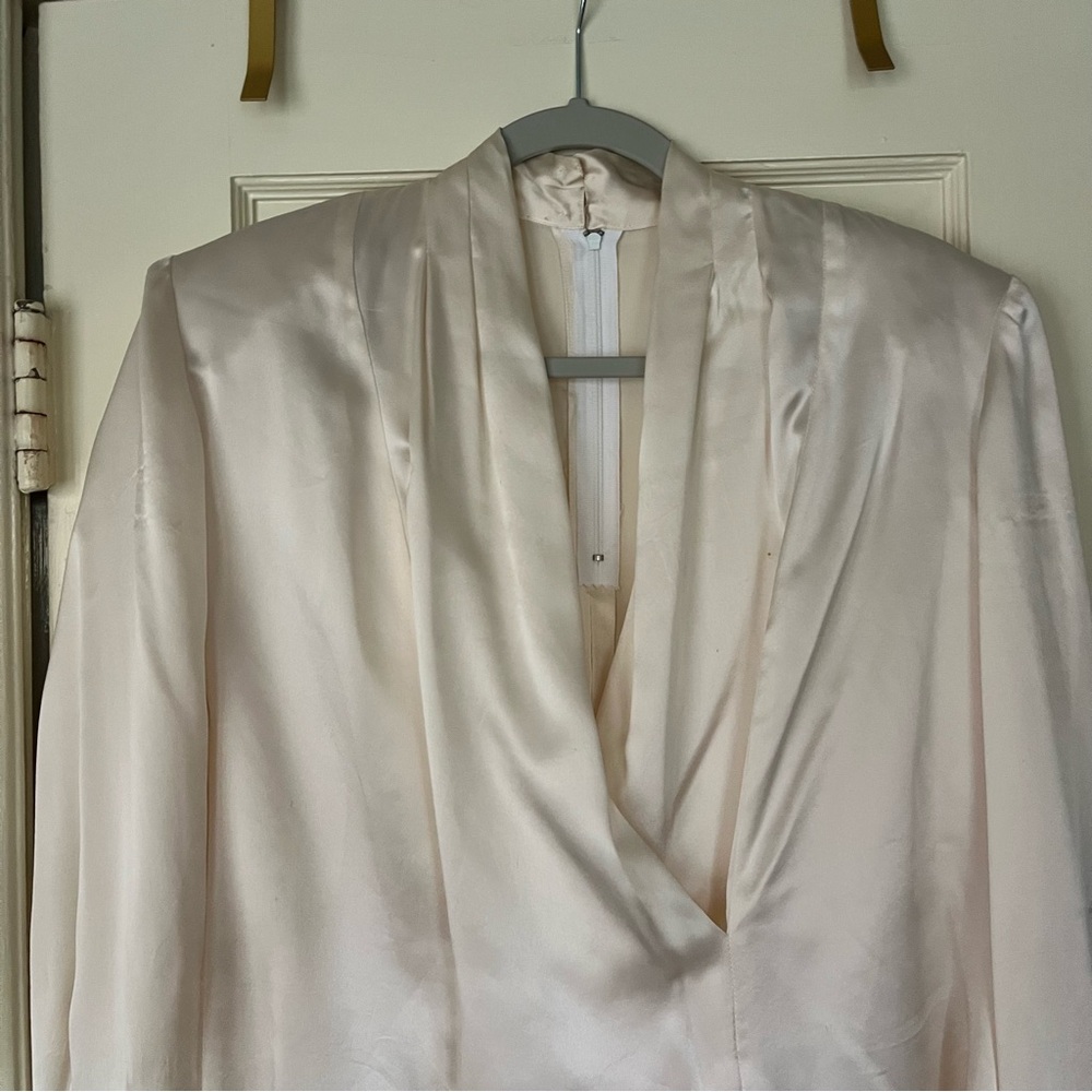 Vintage Silk Ivory Blouse - Picture 4 of 12